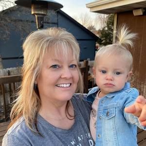 Meet your Posher, Denise